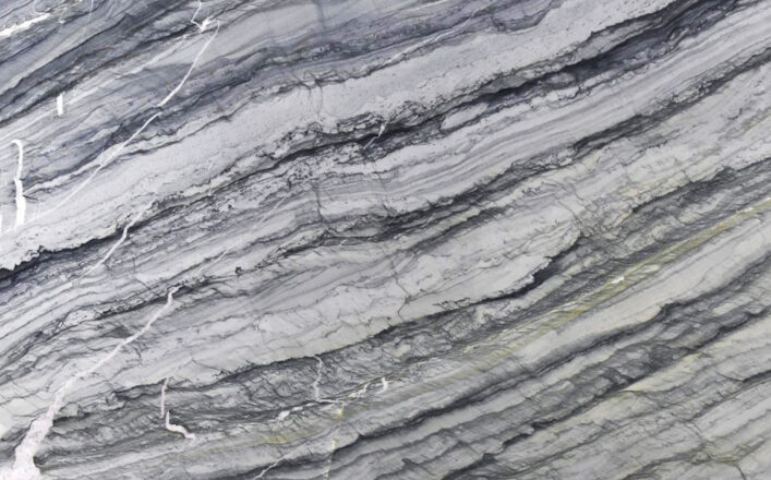 LVNS2611 GREEN RIVER